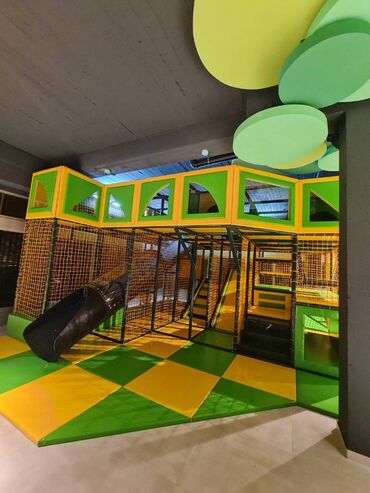 Građevinarstvo i rekonstrukcija: Projektovanje prostora za opremanje decijih igraonica, izrada opreme