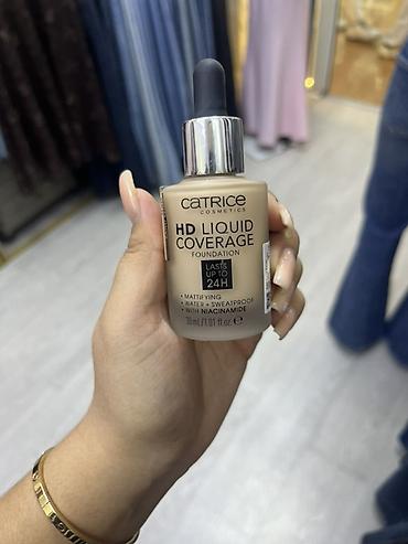 косметички: Catrice Cosmetics HD Liquid Coverage Foundation - Тональный крем с — 1
