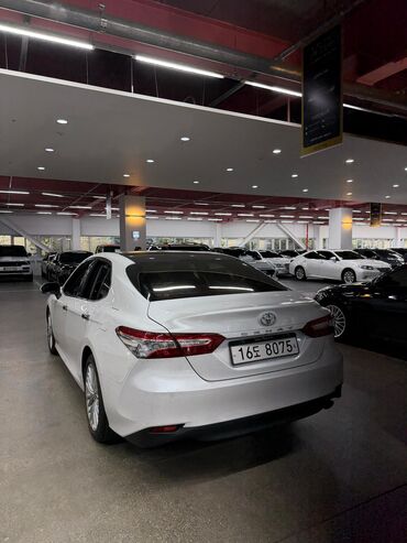 Toyota: Toyota Camry: 2019 г., 2.5 л, Автомат, Бензин, Седан — 4