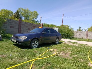 Toyota: Toyota Carina E: 1992 г., 1.6 л, Механика, Бензин, Хэтчбэк
