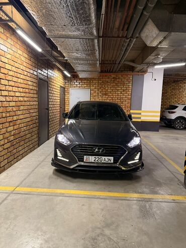 домик на колесо: Hyundai Sonata: 2019 г., 2 л, Автомат, Бензин, Седан