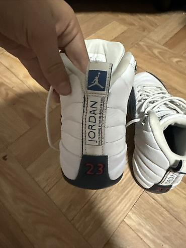 Детская обувь: Кроссовки Nike Air Jordan 12 (модель 153265‑114), детские/молодёжные — 4