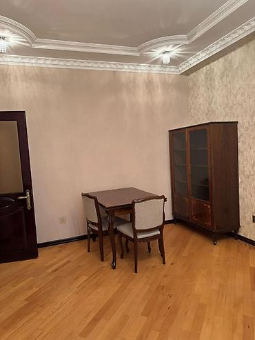 Mənzillər: TƏBRİZ KÜÇƏSİNDƏ, "ZÜMRÜD RESIDENCE"-DA 3 OTAQLI MƏNZİL KİRAYƏ — 3