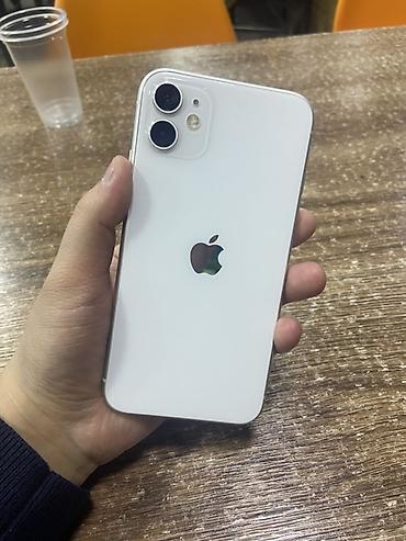 Apple iPhone: IPhone 11, Б/у, 64 ГБ, Белый, 71 % — 1