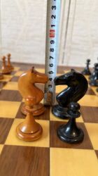 Шахматы: Шахматы СССР. Полный комплект! Все одинаковые. Доска дерево. Фигуры — 12