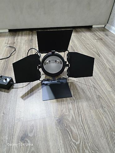 kürsülü ev proyektləri: Professional səhnə/prodüksiya proyektoru - Tip: Halogen/LED lampa — 4