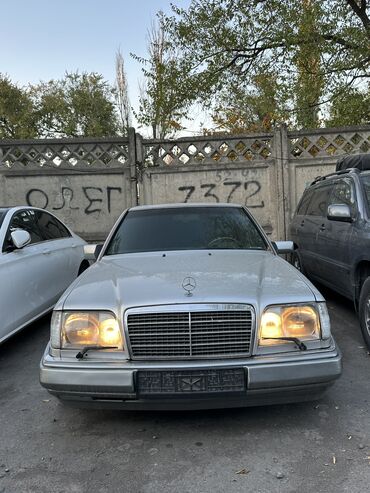 мерседес 124 автомобиль: Mercedes-Benz W124: 1994 г., 3.2 л, Автомат, Бензин, Седан