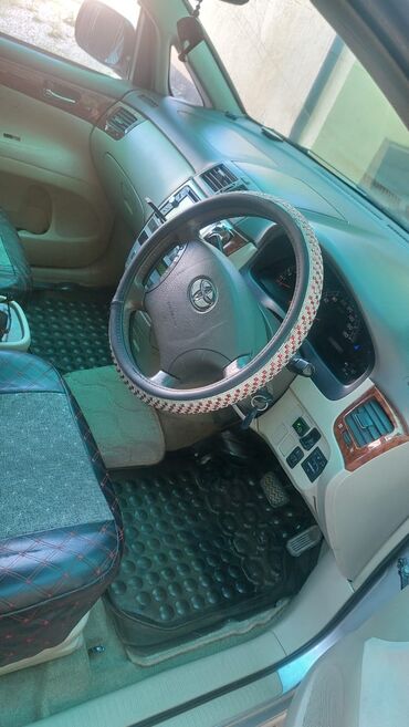 runx alex: Toyota Ipsum: 2004 г., 2.4 л, Автомат, Газ, Минивэн