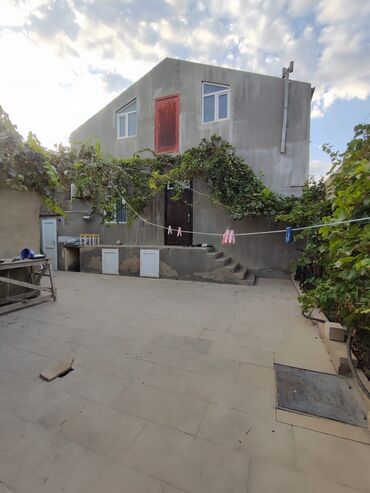 Uzunmüddətli kirayə evlər: 100 kv. m, 3 otaqlı — 2