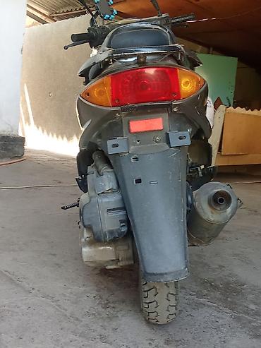 cvt: Скутер Yamaha Jog (серия Jog) - Кузов типа «scooter» с центральной и — 1