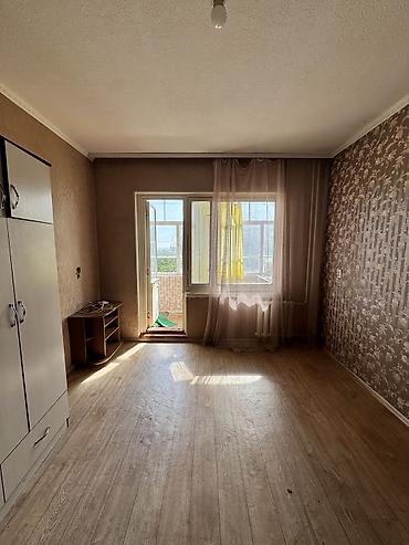 рент хаус: 2 комнаты, 50 м², Аламедин-1 мкр 106 серия, 8 этаж — 3