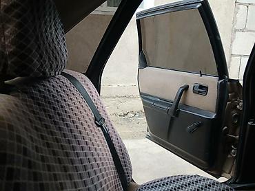 sprinter 4 4: Audi 100: 1984 г., 2.2 л, Механика, Бензин, Седан — 6