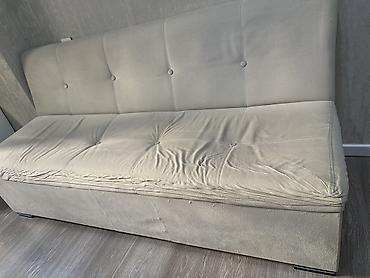 Divan və masa dəstləri: Açıq krem rəngdə mebel dəsti - Divan: Sadə, modern dizaynlı, düyməli — 2