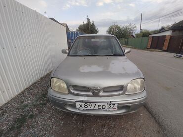 арзан машина мерс: Nissan March (K11), 5‑дверный хэтчбек, серебристый. Основные