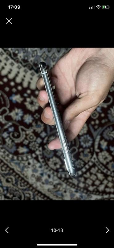 Apple iPhone: IPhone X, Б/у, 64 ГБ, Серебристый, Чехол — 9