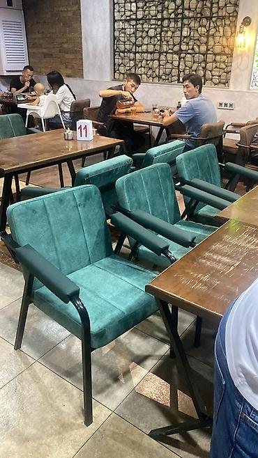 Ремонт, реставрация мебели: Перетяжка мягкой мебели Профессиональная перетяжка и обновление: - — 20