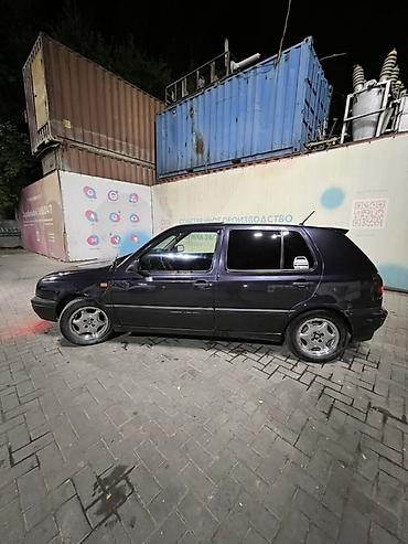 golf b4: Volkswagen Golf: 1997 г., 1.6 л, Механика, Бензин, Хэтчбэк — 2