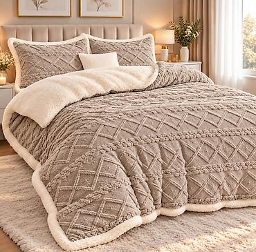 deda mraz i baba mrazica: 3-delni set posteljine – Comforter set “Unique Blankets” Opis: - — 6