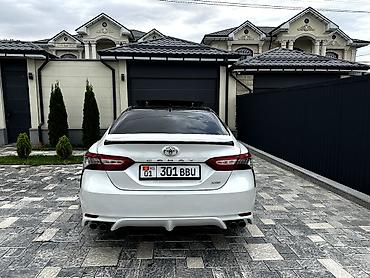 corolla 2004: Toyota Camry: 2019 г., 2.5 л, Автомат, Бензин, Седан — 5