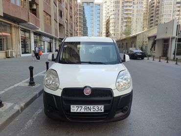 fiat maşınları: Fiat Doblo: 1.4 l | 2015 il | 14 km Universal