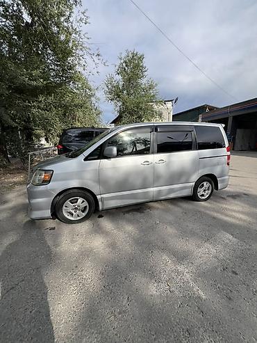 вокси ноах: Toyota Noah: 2002 г., 2 л, Автомат, Бензин, Минивэн — 3