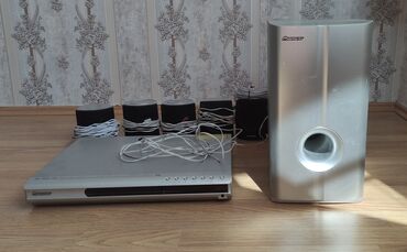 Mikrofonlar: DVD player Pioneer usilitel ilə birlikdə satılır İşlək