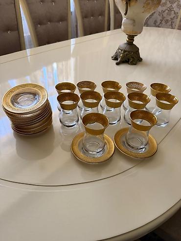 gümüş stəkan: Çay dəsti, rəng - Qızılı, Şüşə — 1