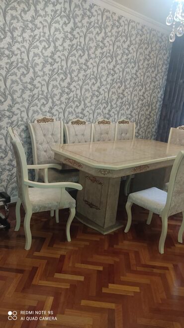 işlənmiş stol stul: Qonaq otağı üçün, İşlənmiş, Azərbaycan