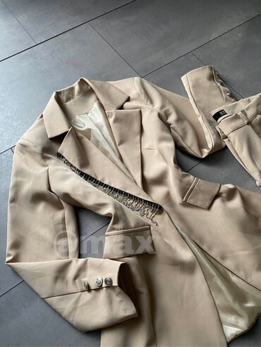 Kompleti: New,,Royal Dreamer’’Suitvelicine:36/38/40/42/44/46 Boje:Crna Bela — 8