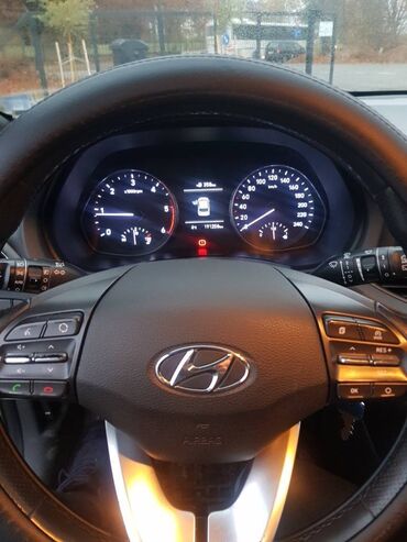 Hyundai: Hyundai i30: 1.6 l. | 2018 έ. Πολυμορφικό — 3