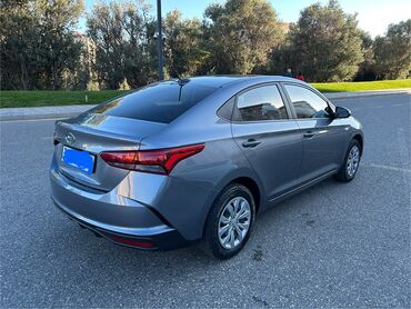 Hyundai: Hyundai Accent sedan - Kuzov: 4 qapılı sedan, tünd boz rəng - — 4