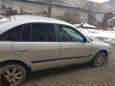 Mazda: Mazda 626: 1997 г., 1.8 л, Механика, Бензин, Хэтчбэк