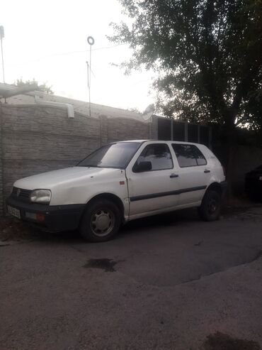 бензанасос гольф 4: Volkswagen Golf: 1992 г., 1.8 л, Механика, Бензин