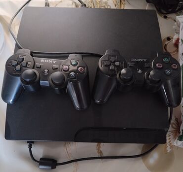 PS3 (Sony PlayStation 3): Play Station 3 satılır 350 azn tam orginal Heç bir problem yoxdur