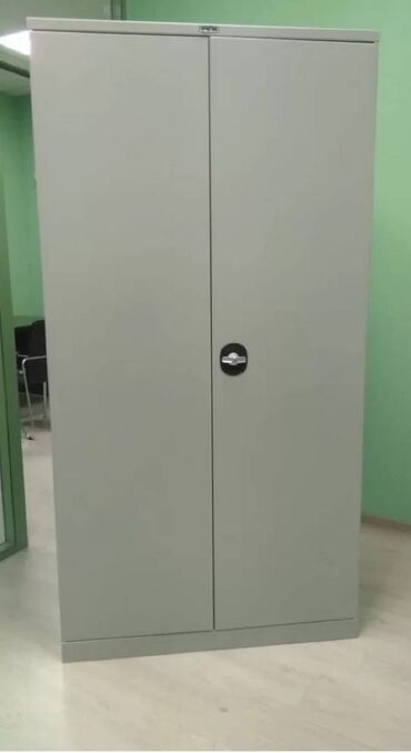 Сейфы: Шкаф для офиса практик св-22 предназначен для надежного хранения