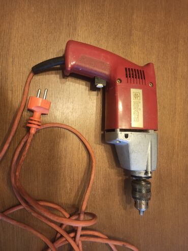 Električne bušilice: Dve iste bušilice ISKRA 450W. Jedna je potpuno ispravna (sa crvenim na lalafo.rs — 5 Električne bušilice: Dve iste bušilice ISKRA 450W. Jedna je potpuno ispravna (sa crvenim — 5