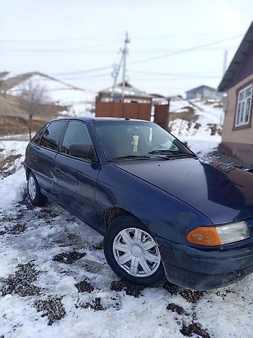 jac s7: Opel Kadett: 1992 г., 1.4 л, Бензин, Хэтчбэк — 4