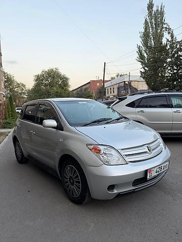 Toyota: Toyota Ist: 2003 г., 1.5 л, Автомат, Бензин, Хэтчбэк — 3
