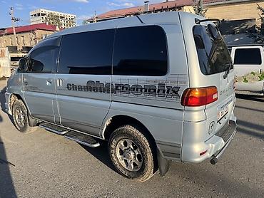 195 65 15 с: Mitsubishi Delica: 2003 г., 3 л, Автомат, Бензин, Минивэн — 5
