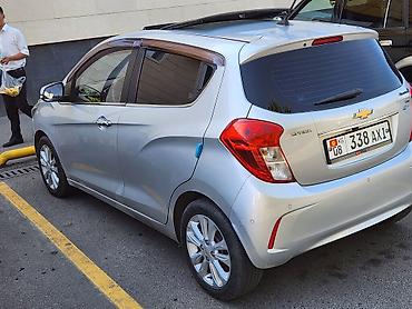 spark 7: Chevrolet Spark: 2017 г., 1 л, Автомат, Бензин, Хэтчбэк — 5