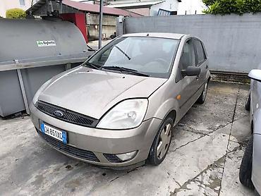hobi auto: FORD FIESTA 2004. GOD. - KOMPLETAN AUTO U DELOVIMA | Ford Fiesta — 2