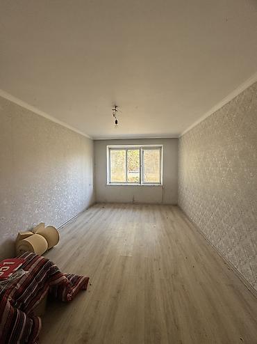 квартира чайка: 1 комната, 31 м², Индивидуалка, 1 этаж, Требуется ремонт — 2