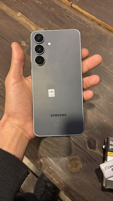 Samsung: Samsung S25, 256 GB, rəng - Qara, Barmaq izi -da lalafo.az — 2 Samsung: Samsung S25, 256 GB, rəng - Qara, Barmaq izi — 2