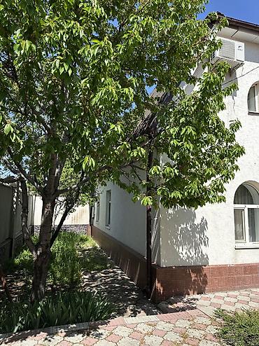 вознесеновка кара балта: 5 и более комнат, 200 м², 4 соток, Бишкек, 3 мкр Агентство недвижимости — 2