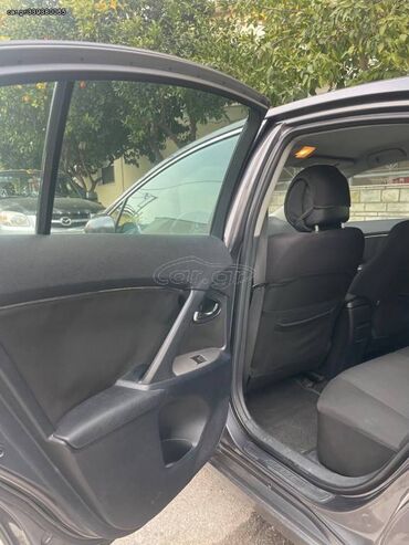Toyota: Toyota Avensis: 1.6 l. | 2010 έ. Λιμουζίνα — 5
