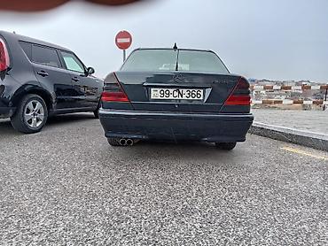 w210 amg: Mercedes-Benz E-Class: 1.8 l | 1999 il Sedan — 2