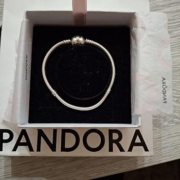 inicijali: Pandora narukvica – klasična “snake chain” narukvica od srebra sa — 1