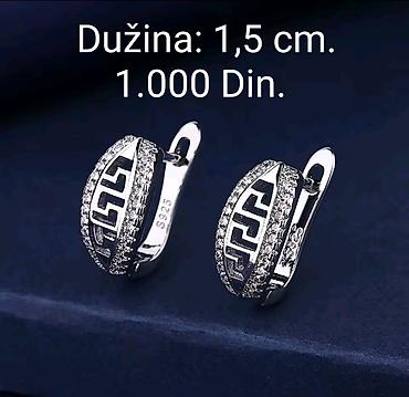 ceo set: Posrebrene minđuše od hirurskog čelika sa žigom S925, dužina 1,5 cm — 1