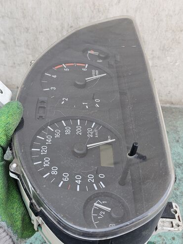 Щитки приборов: Щиток приборов Mitsubishi 2001 г., Б/у, Оригинал, Германия — 5