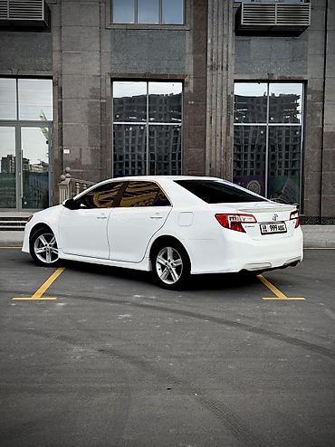 Toyota: Toyota Camry: 2011 г., 2.5 л, Автомат, Бензин, Седан — 3